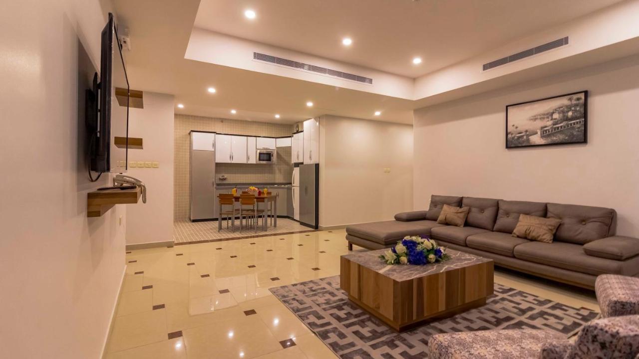 Nukhbat Al Makan Apartment Hotel 塔伊夫 外观 照片