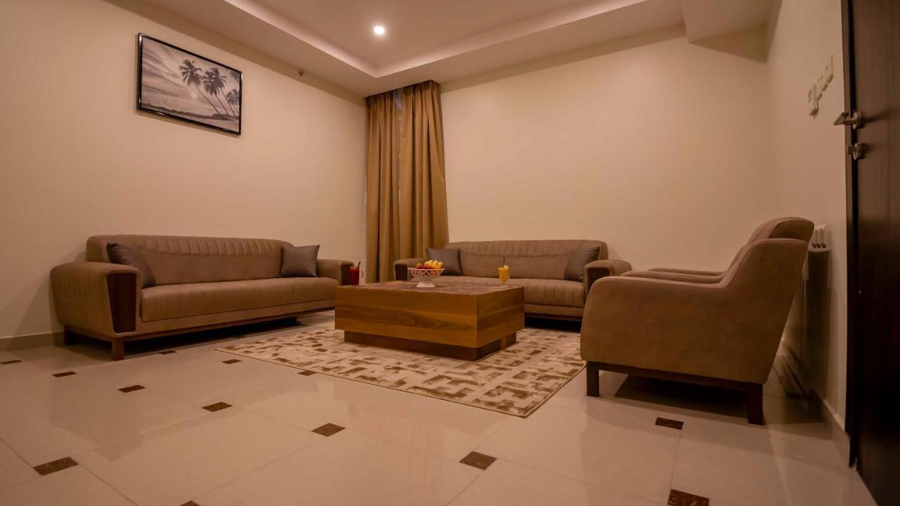 Nukhbat Al Makan Apartment Hotel 塔伊夫 外观 照片
